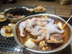 -鑫釜山海鲜烧烤(鑫丰国际店)