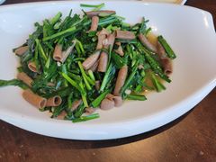 -赶海部落海鲜城(海阳路店)