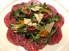 腌制生牛肉片配帕尔马芝士-牛排家(北京王府井澳门中心店)