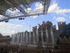 -七彩云南欢乐世界