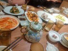 -贯贯吉·清真餐厅(浙江中路店)