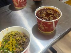 -中山牛肉肥肠粉面馆(军工社区店)