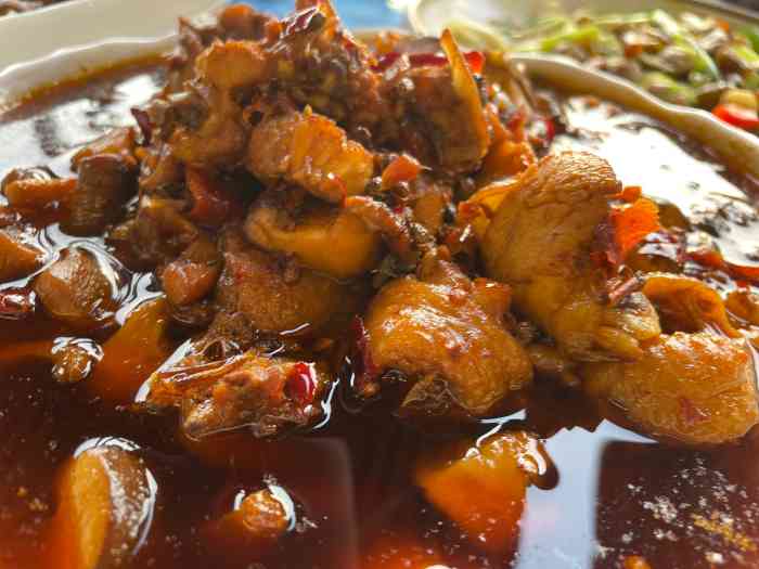 老幺泉水鸡-"去南山一棵树时顺便去吃的,山上有很多泉水.