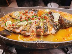 -里岛烤鱼(东港凯虹广场店)