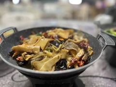 -天天向上素食餐厅(五台山店)