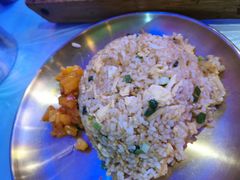 土豆丝蛋炒饭-夜火烤摊·东北烧烤酒场·老杨小黄鱼