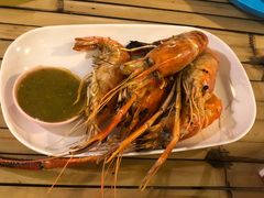 -席娜卡琳火车铁道夜市