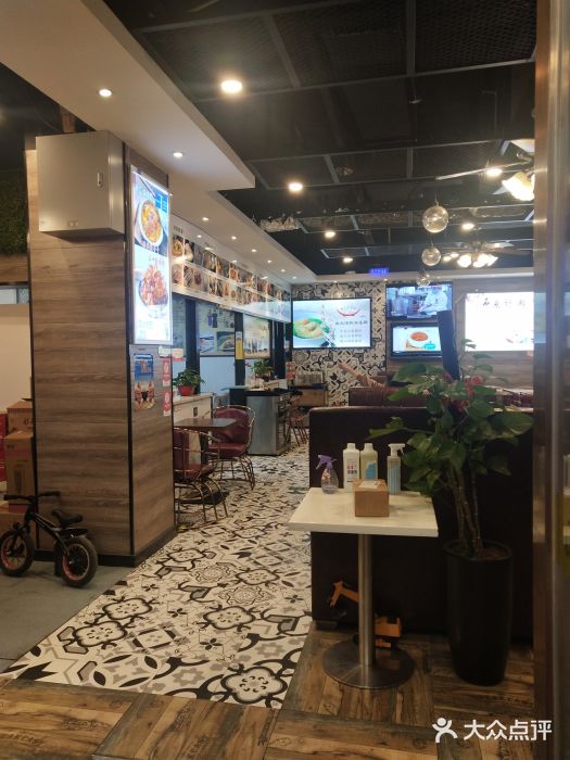 廣九广味食堂-猪肚鸡火锅(曼哈顿店)图片