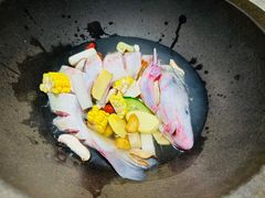 -鲜潭蒸汽石锅鱼(五道口购物中心店)