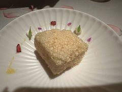 空气鹅肝-弦月窗LUNETTE BY AMANDA(复兴路店)