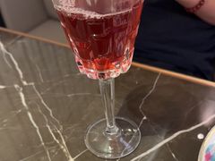 -海派悦庭·海胆烧麦·新融合菜(凯德广场店)