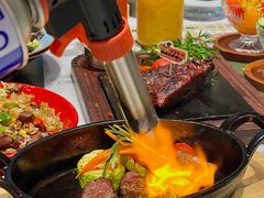 -西语·炭烧牛排(卓越中寰店)