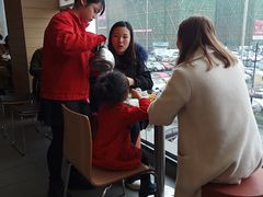 -麦当劳(成都时代奥特莱斯店)