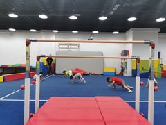 -蜩动儿童运动成长馆(恒生万鹂广场店)