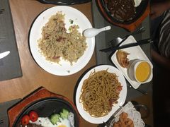 -戈尔登酒店·满堂彩咖啡厅