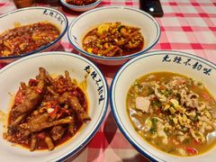 -笨豆腐居民楼菜馆•江西小炒(天津开发区店)