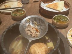 -蘑界·野生菌火锅(深业上城店)