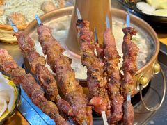 -洞庭洲·防空洞火锅·烧烤·铜锅涮肉(新百广场店)