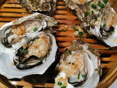 蒜蓉蒸台山大生蚝-79号渔船海鲜饭店(宝安店)
