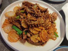 爆炒腰花-闫府私房菜·百年鲁菜(恒隆店)