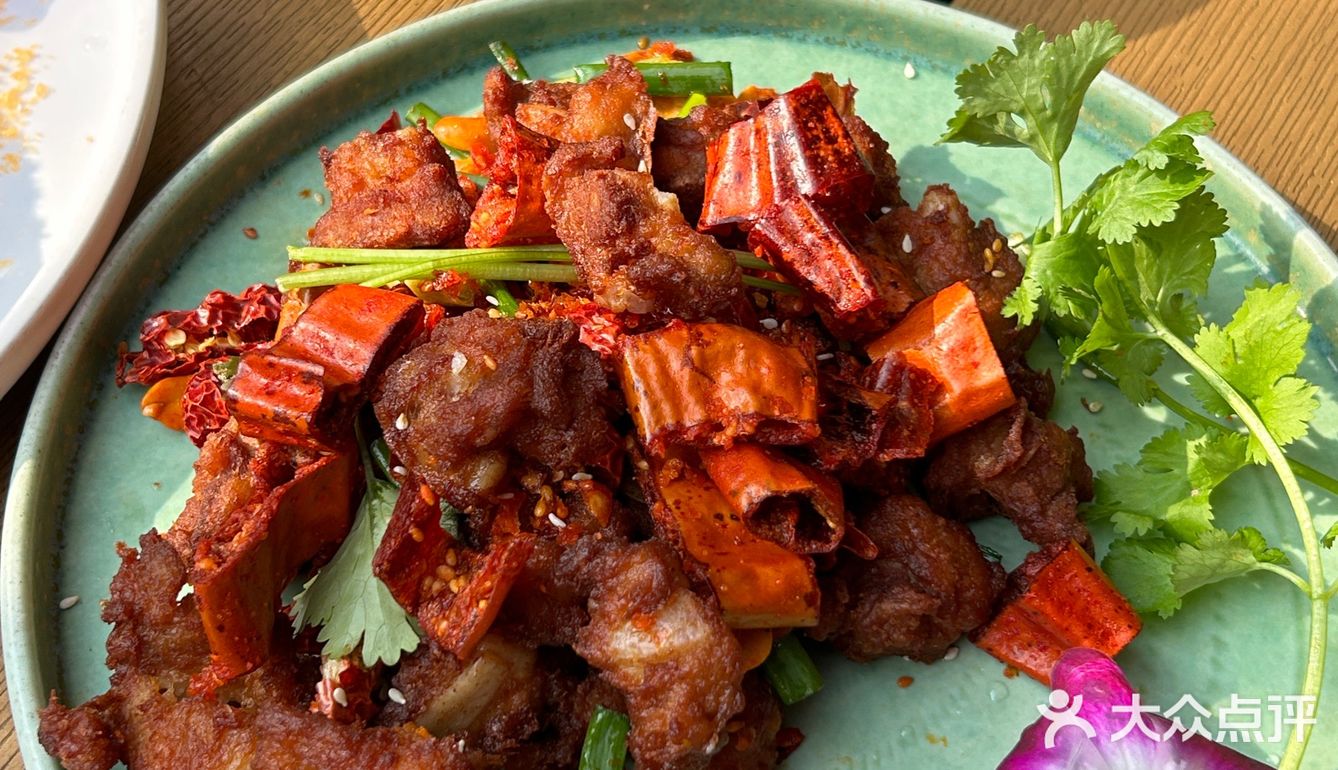漫步鼓浪屿，美食美景不虚此行！