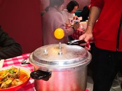 自助取餐区-辣小鲜·南昌大排档(船山路店)