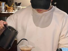 -Metal hands·铁手咖啡