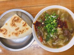 泡馍-老字号贾家肉丸糊辣汤(光明巷店)