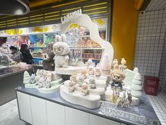 -泡泡玛特POPMART(上海环球港店)