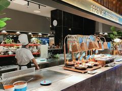 自助取餐区-吉布鲁牛排海鲜自助(深圳金牌店)