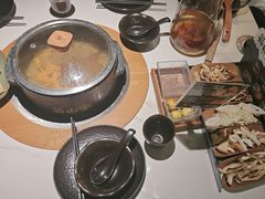 -芸山季·云南山珍菌火锅(南翔印象城MEGA店)