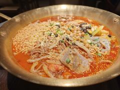 -张翻越·川渝冒菜·武汉黑鸭煲(城北万象城店)