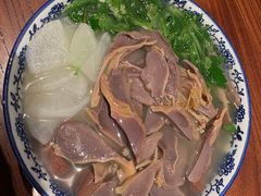 -叶新小吃店(来凤小区总店)