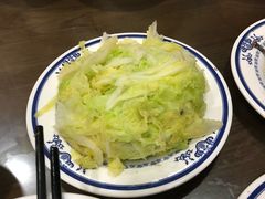 焯白菜-老爆肚满五香烧牛羊肉
