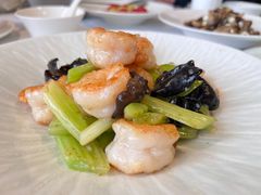 野山椒香芹炒虾丸子-北京厨房(西安SKP店)