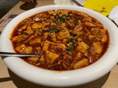-渝信川菜 · 川味家常菜(财富购物中心店)
