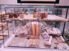 -巴黎贝甜(华堂新辰汇店)