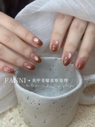 -Fanni美甲美睫皮肤管理