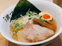 猪肉拉面-面屋 猪一