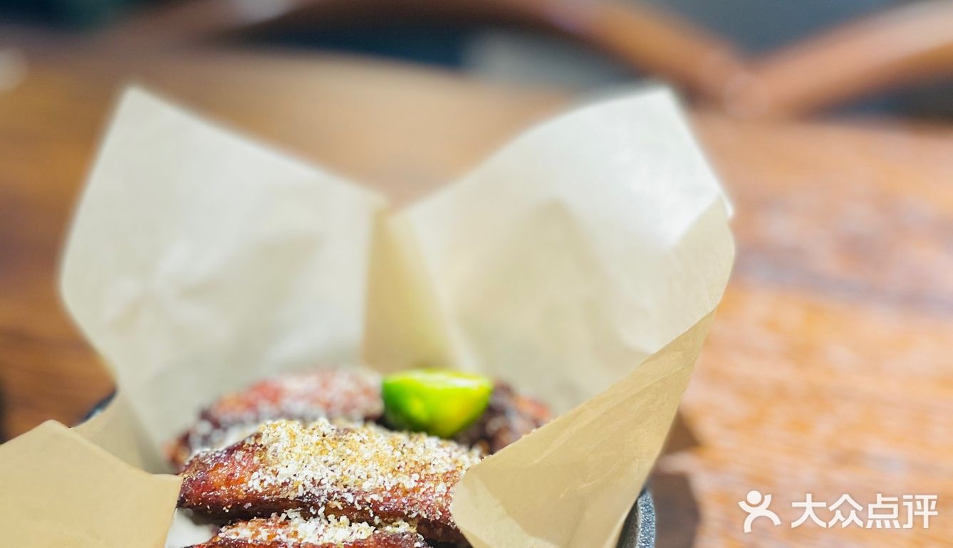 都给我去吃！我已经连续两天都来吃这家意粉