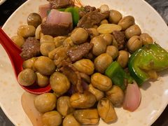 草菇炒牛肉-紫金食坊(江南西路店)