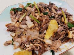 -标记美食新鲜猪杂(兴南大道店)