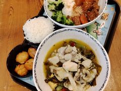 -横琴湾畔餐厅(长隆海洋王国白鲸剧场店)