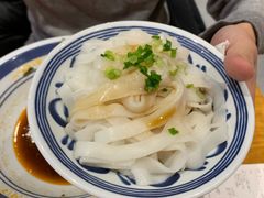 -霸蛮湖南菜·牛肉粉(荣京西街店)