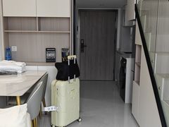 -深圳铂斯登云端公寓(水贝珠宝城店)