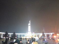 -人民防洪胜利纪念塔