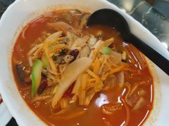 -桃园中华料理炸酱面(燕儿岛路店)