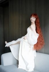 -不晚国际婚纱礼服