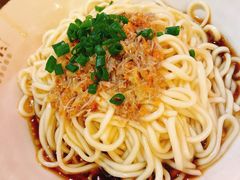 -龍堂蟹黄小笼包(德思勤四季汇店)