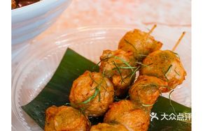 Sauce-fried Crab Stick and Squid Balls
